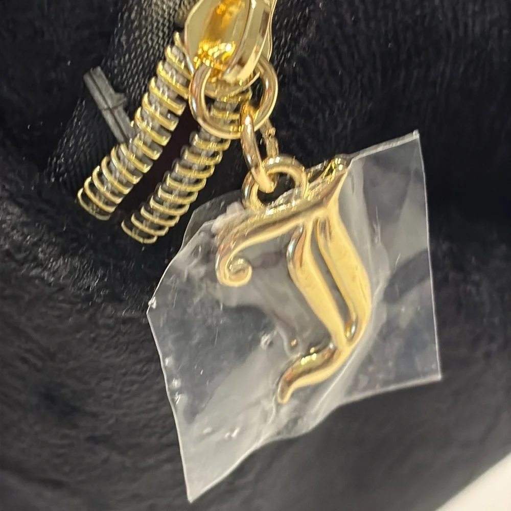 Juicy Couture ** juicy